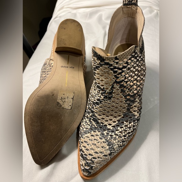 Dolce Vita Booties size 5.5 - Picture 3 of 4